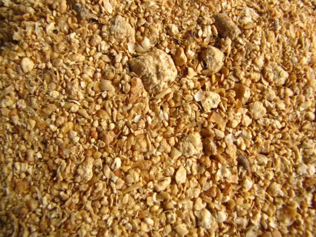 Non-GMO de-oiled soya meal product